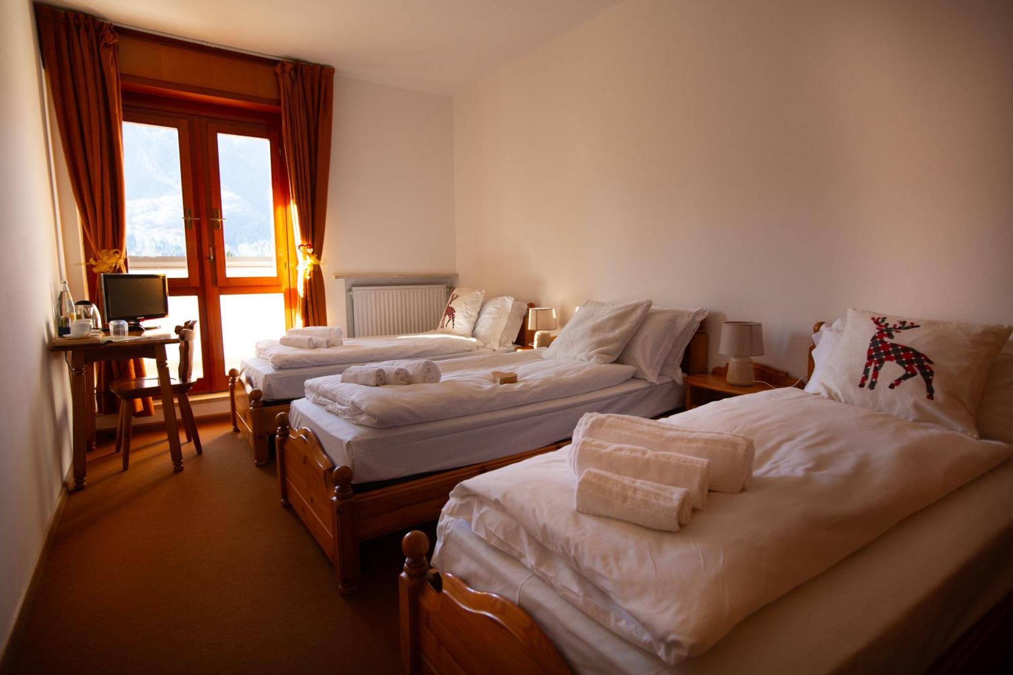 Bike & Bikers Hotel Restaurant Ampezzo Exterior foto